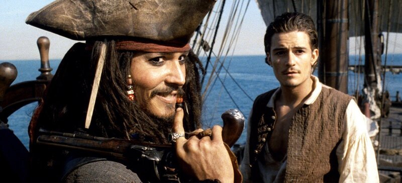 Jack Sparrow (Johnny Depp) und Will Turner (Orlando Bloom) – Bild: Walt Disney Pictures