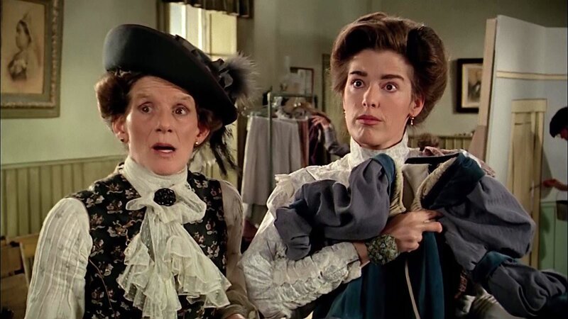 Hetty King (Jackie Burroughs), Olivia Dale (Mag Ruffman) (v.l.) – Bild: BBL