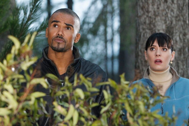 Müssen einen neuen Fall aufdecken: Prentiss (Paget Brewster, r.) und Morgan (Shemar Moore, l.) … – Bild: 13th Street