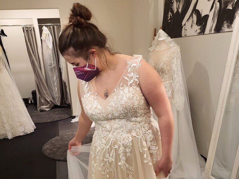 Kandidatin Laura-Marie  Die Verwendung des sendungsbezogenen Materials ist nur mit dem Hinweis und Verlinkung auf RTL+ gestattet. – Bild: RTL /​ Constantin Ent.