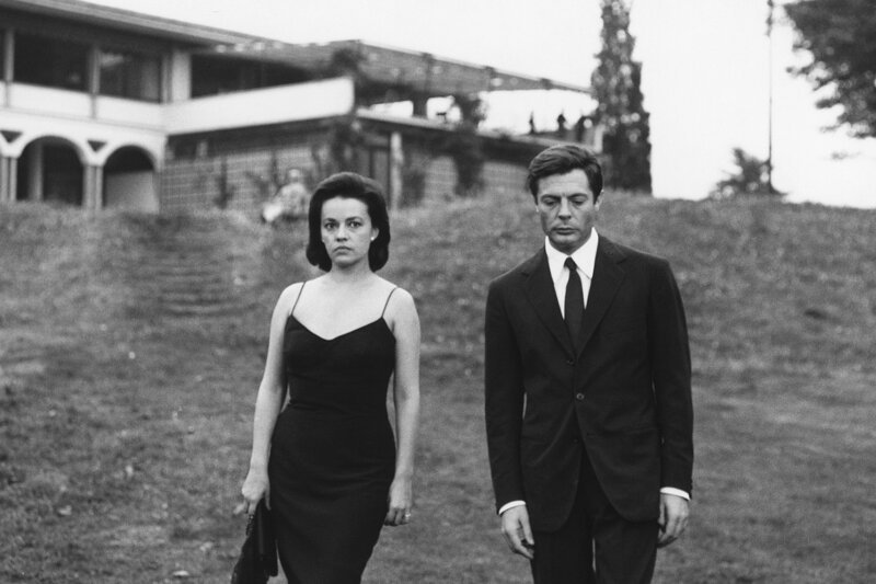 Die Nacht Jeanne Moreau als Lidia Pontano, Marcello Mastroianni als Dr. Giovanni Pontano SRF/​Beta Film – Bild: SRF1