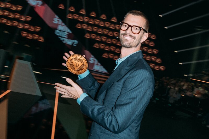 Person: Joko Winterscheidt – Bild: Joyn/​Florida TV/​Julian Mathieu