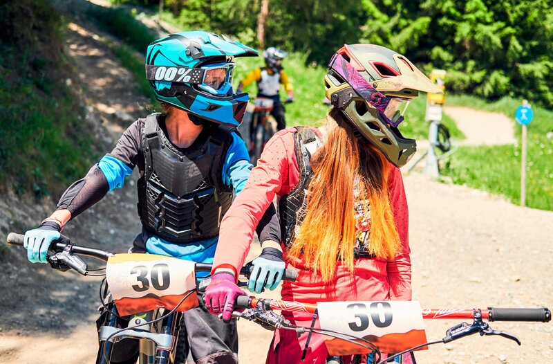 Madison - Ungebremste Girlpower – Bild: MDR/​KiKA/​DOR Film-West/​Christian Waldegger