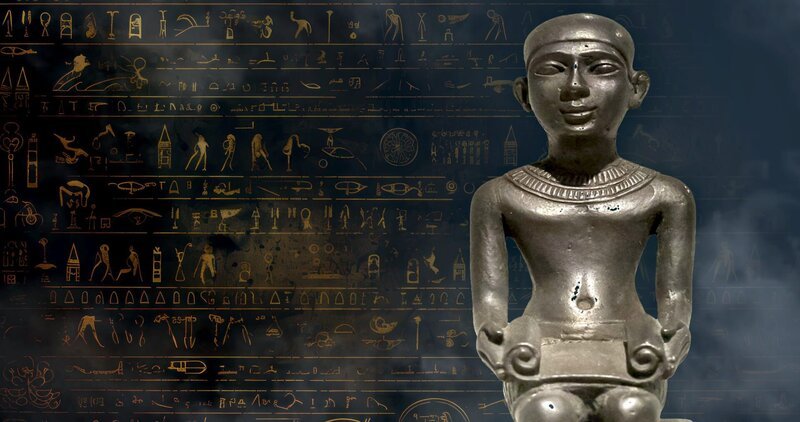 Imhotep war ein Wesir der Pharaonen, ein Baumeister der Pyramiden und ein Genie des Alten Ägyptens. Sein Grab ist bis heute unentdeckt. – Bild: ZDF und imago687985731 (Imhotep Statue), AdobeStock_868796505 (Dunstwolken)