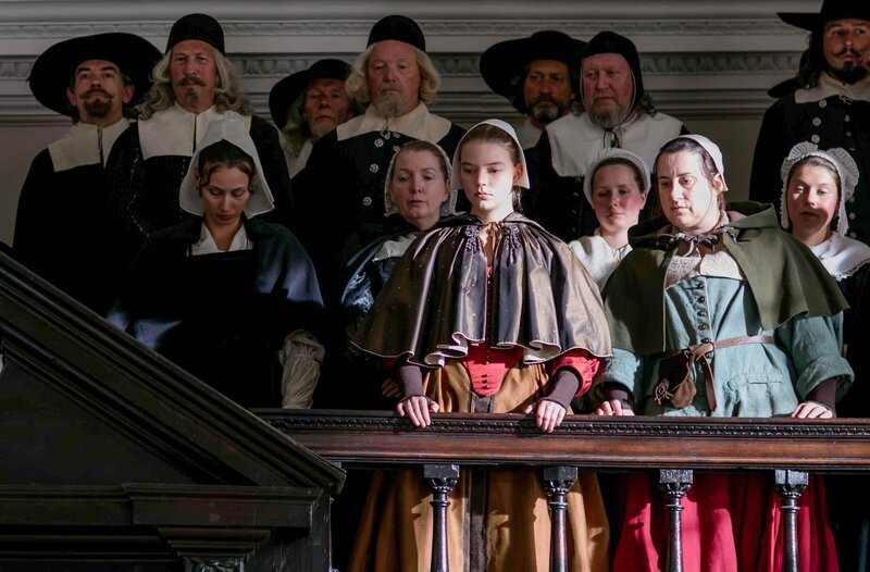 Nella Brandt (Anya Taylor-Joy) – Bild: WDR/​The Forge/​BBC/​Laurence Cendrowi