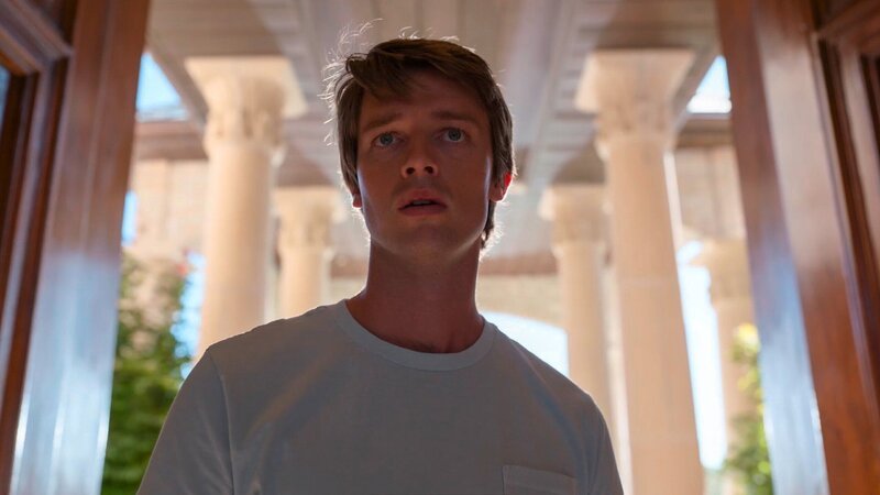 Patrick Schwarzenegger (Lance Zutterland). – Bild: ORF/Universal Patrick Schwarzenegger (Lance Zutterland). – Bild: ORF/Universal