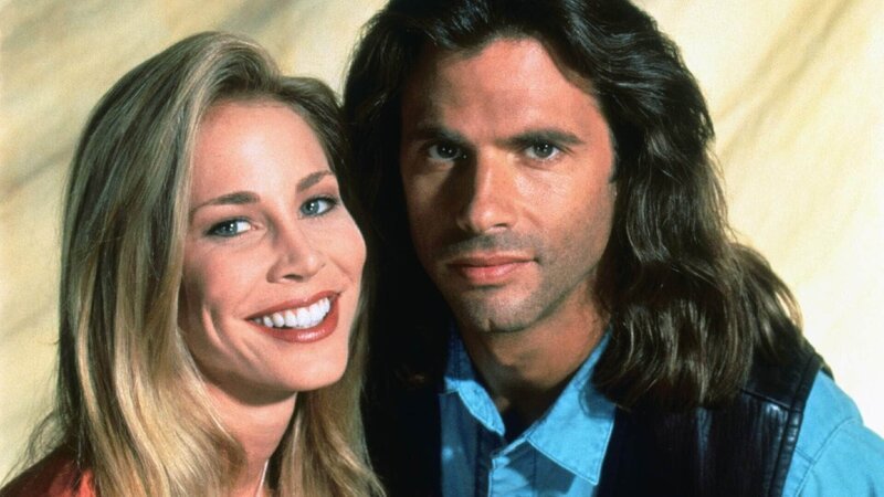 2. Staffel: Cheyenne Phillips (Kathleen Kinmont) und Reno Raines (Lorenzo Lamas) – Bild: RTL Deutschland