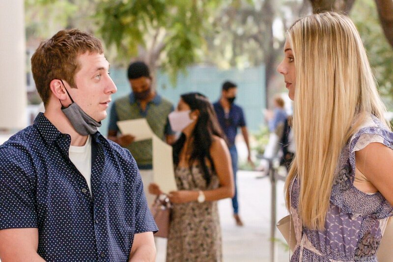 Jeremy Allen White (Philip/​Lip Gallagher), Kate Miner (Tami Tamietti). – Bild: ORF/​TELE-München/​Warner/​Showtime/​Paul Sarkis