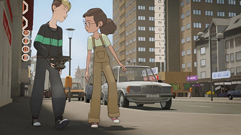 Im Westen treffen sich Rocco und Sophie wieder, doch was ist mit Rocco los? Warum nennt er sich jetzt Ricky? – Bild: MDR/​ARD/​WDR/​SWR/​Balance Film/​Lutterbeck/​FILM BILDER