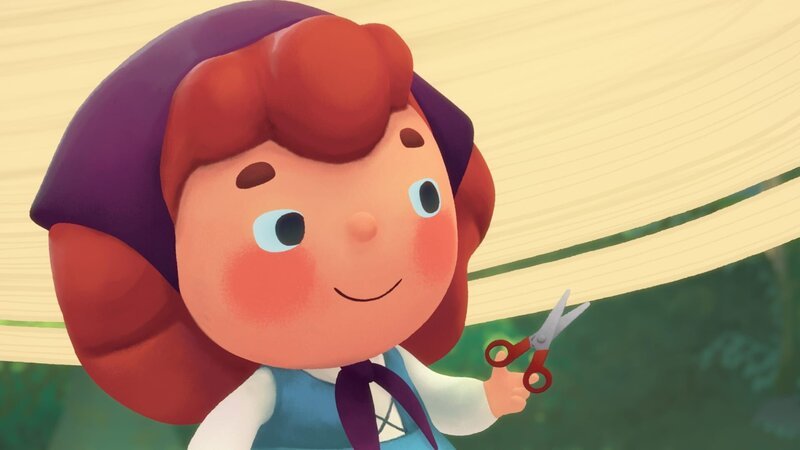 Božena befreit die wilde Frau, indem sie ihre verhedderten Haare vorsichtig schneidet. – Bild: rbb/​MDR/​NDR/​BlauePampelmuse