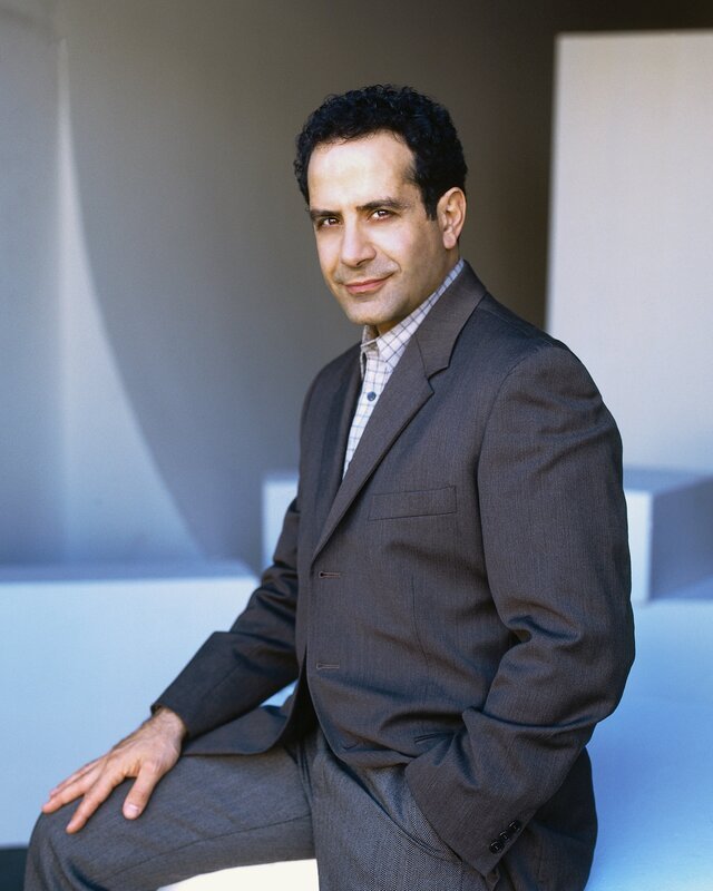 Adrian Monk (Tony Shalhoub) – Bild: Turner /​ UNIVERSAL