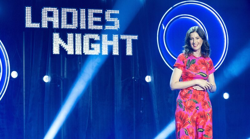 Zu Gast bei Daphne de Luxe: Claudia Pichler. – Bild: WDR/​Melanie Grande