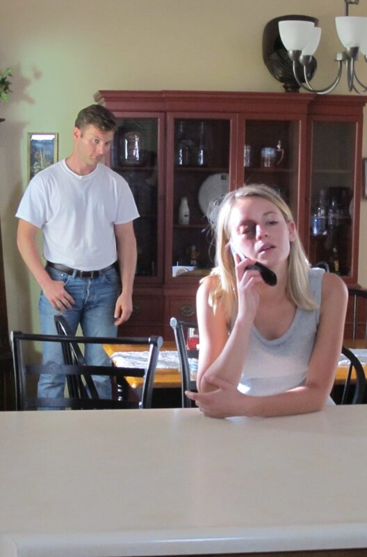 A 26-year-old is found shot to death inside her home. The medical examiner declares it a suicide, but a determined investigator takes another look after two different people close to the victim have a very different story to tell. – Bild: Discovery Communications