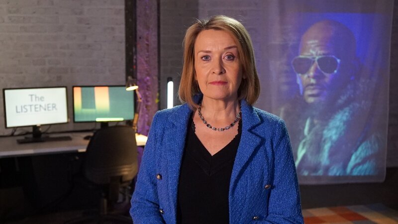 Singer R. Kelly performs in concert during the ‚12 Nights Of Christmas‘ tour at Kings Theatre in Brooklyn. – Bild: Noam Galai/​Getty Images