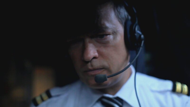 Air France pilot with headset on. – Bild: Discovery Communications