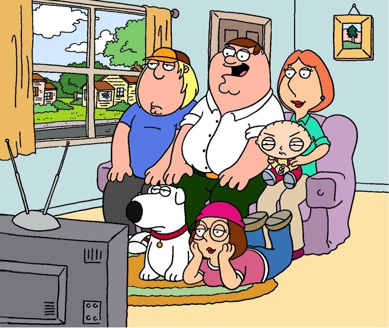 (5. Staffel) – (v.l.n.r.) Die Mittelklasse-Familie: Chris, Brian, Peter, Meg, Stewie und Lois Griffin sind eine fernsehbesessene Familie. – Bild: TV4