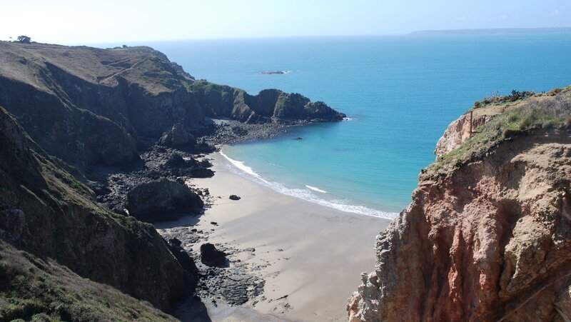 Bucht auf der Insel Sark. – Bild: 3sat Bucht auf der Insel Sark. – Bild: 3sat