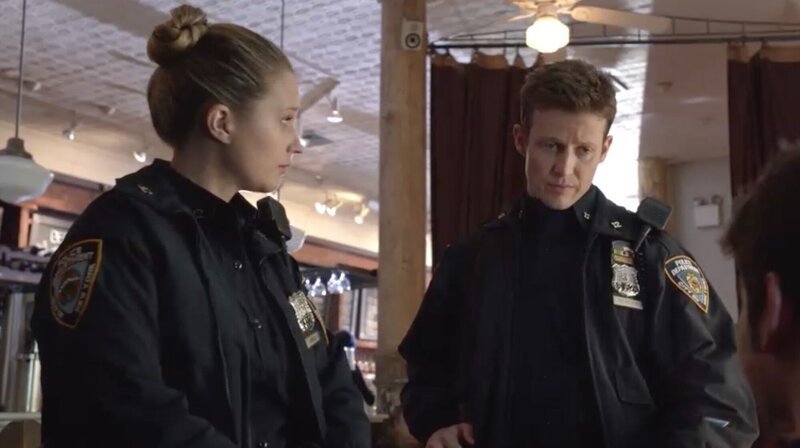 When a suspect voluntarily admits to killing a reality show celebrity chef in his own restaurant, Danny and Baez are convinced the suspect is taking the fall for someone. Also, Frank faces a moral dilemma when a longtime friend, Sen. Ted McCreary, asks for Frank’s help to make a DUI go away, and investigative journalist Anne Farrell returns, on BLUE BLOODS. Peter Coyote guest stars as the Senator. Pictured: Vanessa Ray as Eddie Janko, Will Estes as Jamie Reagan. – Bild: CBS Broadcasting Inc.