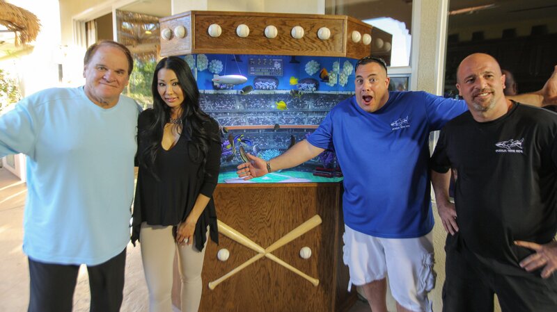 Brett and Wayde with Pete Rose and his fiancé Kiana at the reveal. – Bild: Animal Planet /​ Discovery Communications