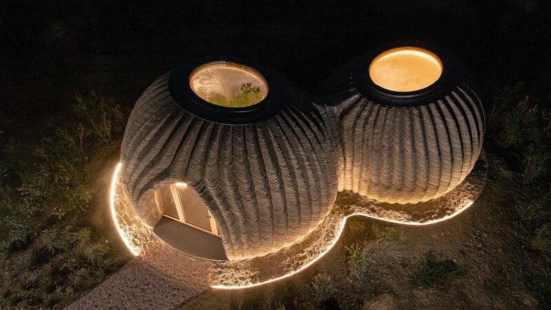 Bauen mit minimalem CO2-Fußabdruck: Werden wir in Zukunft in Lehmhäusern aus dem 3-D-Drucker wohnen? – Bild: ZDF und Mario Cucinella Architects