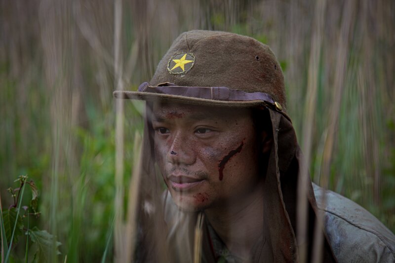 REENACTMENT – A Japanese Imperial Army troop in the reeds on Guadalcanal. – Bild: National Geographic Channel /​ FOX NETWORKS GROUP BULGARIA