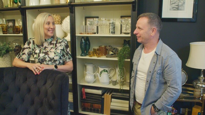 Emma (l.); Mark (r.) – Bild: Pi Productions Ltd