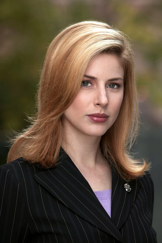 A.D.A. Casey Novak (Diane Neal) – Bild: RTI S.p.A. Interactive Media; Mediamond S.p.a.; RTI spa; Gruppo Mediaset