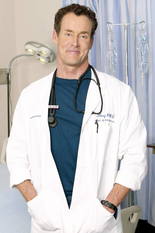 Dr. Perry Cox (John C. McGinley). – Bild: ORF/​Disney