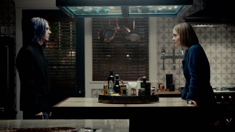 Kai Anderson (Evan Peters, l.); Ally Mayfair-Richards (Sarah Paulson, r.) – Bild: 2017 Twentieth Century Fox Film Corporation. All rights reserved.