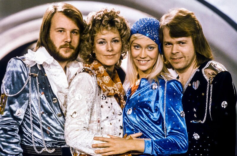 ABBA v.l.n.r. Benny, Frida, Agnetha, und Bjorn bei der Eurovision 1974. – Bild: WDR/Alamy ABBA v.l.n.r. Benny, Frida, Agnetha, und Bjorn bei der Eurovision 1974. – Bild: WDR/Alamy
