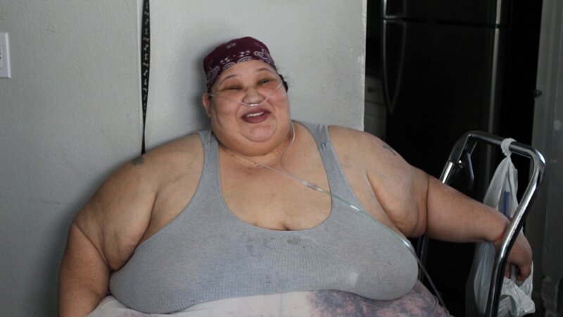 Krystal sits in a chair with a breathing tube – Bild: Discovery Communications, LLC