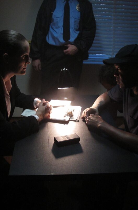 A 22-year-old woman moves from a small town in Arkansas to St. Louis, Missouri to spread her wings and conquer bigger things. But when she turns up dead on the floor of her city apartment, police suspect her new relationships may have played a part. – Bild: Discovery Communications