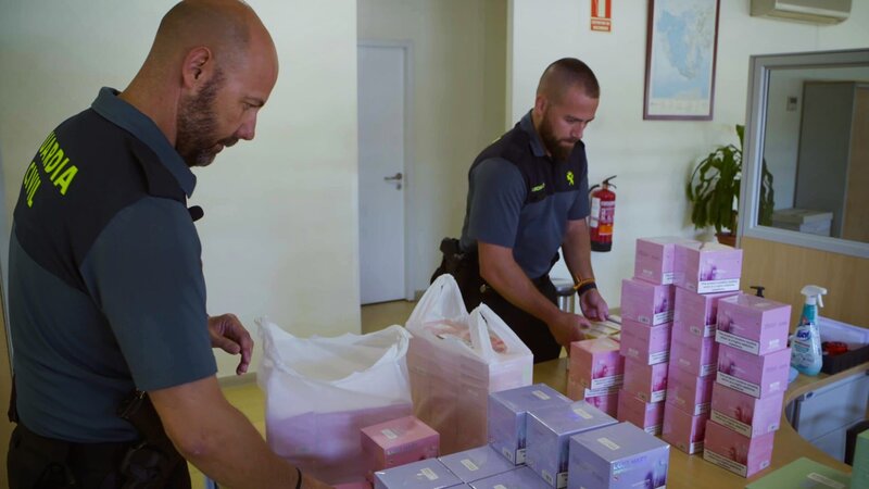 Border officers – Bild: Warner Bros. Discovery