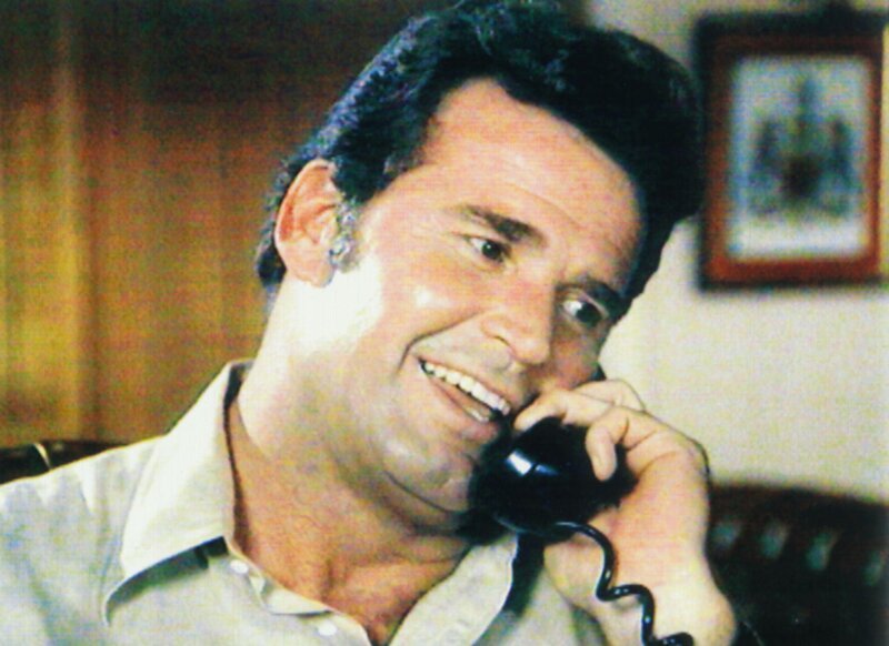 James Garner als Privatdetektiv James Scott Rockford – Bild: One