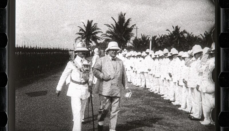 Dr. Solf, Staatssekretär im Reichskolonialamt, besucht Togo im Oktober 1913. – Bild: rbb/​Les Films de l’oeil sauvage/​maxim film