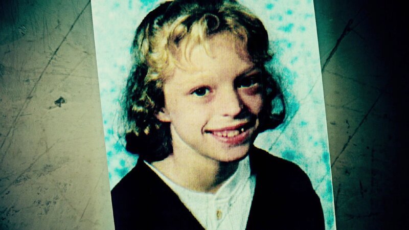 Die damals 12-jährige Schülerin Sabine Dardenne wurde Opfer des belgischen Kinderschänders Marc Dutroux und wurde nach 80 Tagen aus dem Keller ihres Peinigers befreit. – Bild: RTL Crime