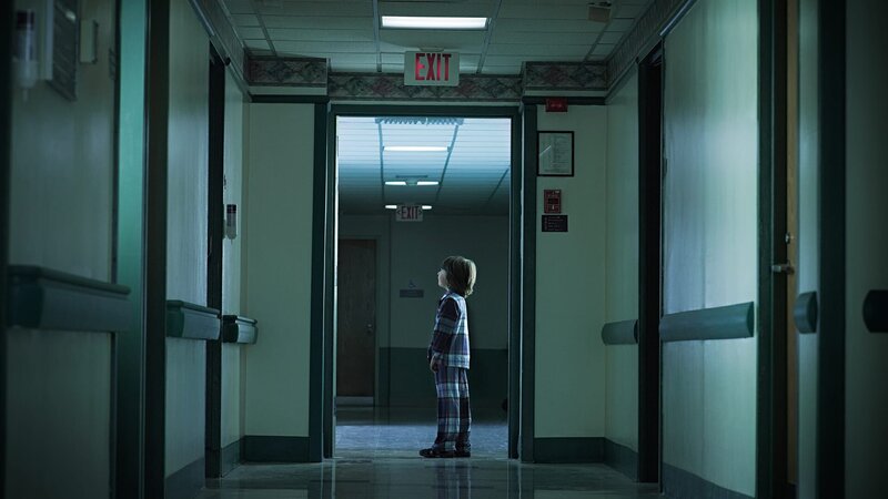 Ein Kind im Krankenhausflur bei Nacht – Bild: TLC (DEUT)