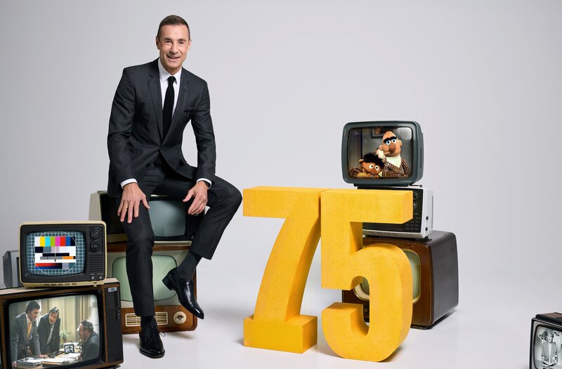 75 Jahre ARD - Die große Jubiläumsshow – Bild: ARD/​Marc Rehbeck/​Montage /​ ARD-Programmdirektion