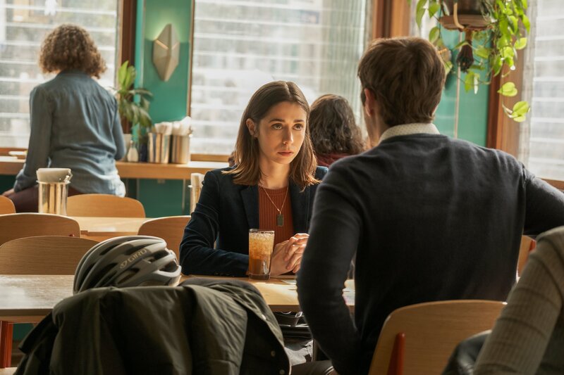 L-R: Maggie (Cristin Milioti) – Bild: Christopher Saunders /​ Amazon Studios