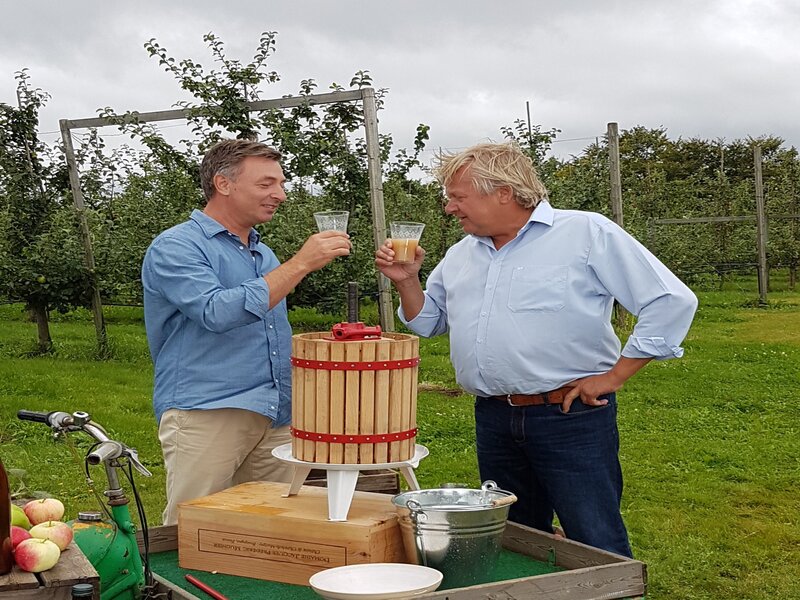 Tareq Taylor, l. und Fuffe. – Bild: VOX