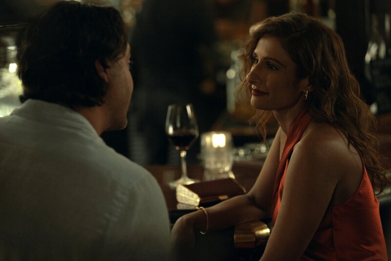 David (Jack Huston), Hilary (Sarayu Blue) – Bild: Amazon Studios