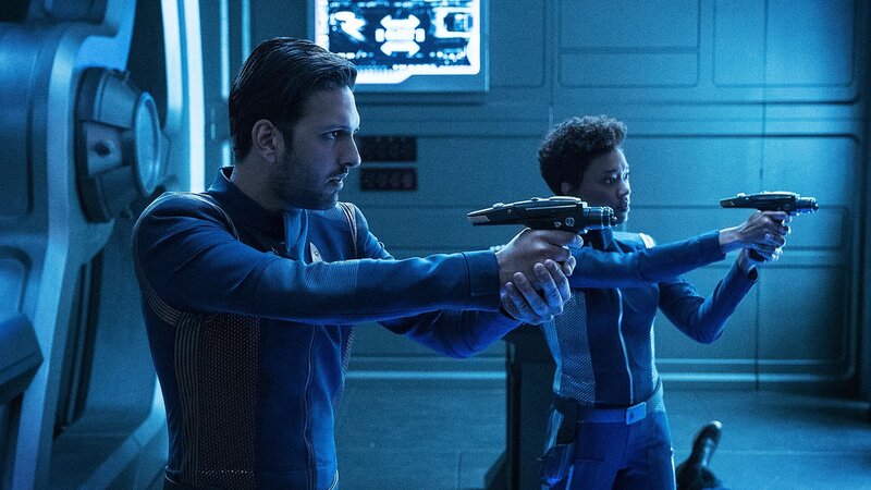 Ash Tyler (Shazad Latif) und Michael Burnham (Sonequa Martin-Green) – Bild: Tele 5