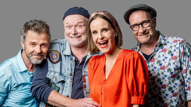 Düsseldorfer Kom(m)ödchen: Heiko Seidel, Martin Maier-Bode, Maike Kühl, Daniel Graf – Bild: ZDF und Maximilian von Lachner Düsseldorfer Kom(m)ödchen: Heiko Seidel, Martin Maier-Bode, Maike Kühl, Daniel Graf – Bild: ZDF und Maximilian von Lachner