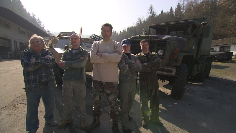 From left to right: Gunther, Alex, Michael, Rosi and Klotzki. – Bild: Discovery Channel