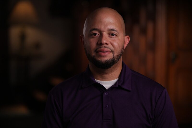 Levi Bias, Terry Porter’s Bruder. – Bild: RTL /​ ARROW INTERNATIONAL MEDIA