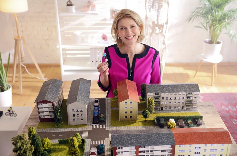 In der Stadt herrscht dicke Luft. Bevor man da zwischen Feinstaub und Stickoxiden die Turnschuhe auspackt, fragt man sich schon, wie gesund Sport in der Stadtluft überhaupt ist. Susanne Holst verrät es uns, bei „Wissen vor acht – Mensch“. – Bild: ARD/​Frank W. Hempel