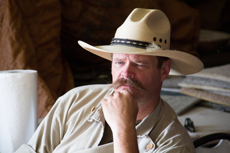 Jim Green thoughtfully observes a weapons test. – Bild: The National Geographic Channel