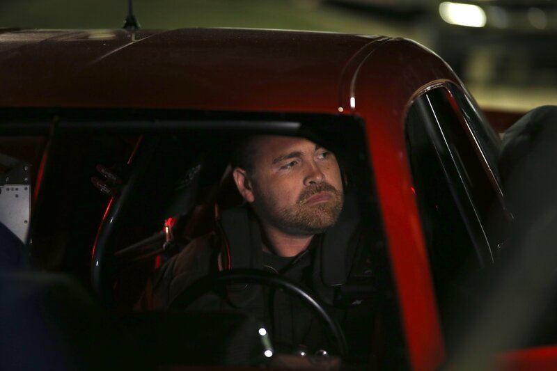 Ryan Martin takes a moment before his race against Big Chief. – Bild: Discovery Communications