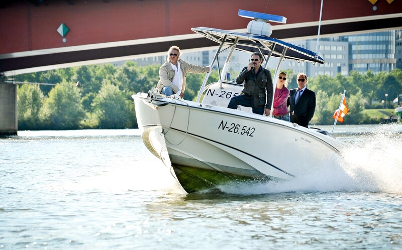 Gregor Seberg, Stefan Jürgens, Lilian Klebow, Dietrich Siegl. – Bild: ORF 1