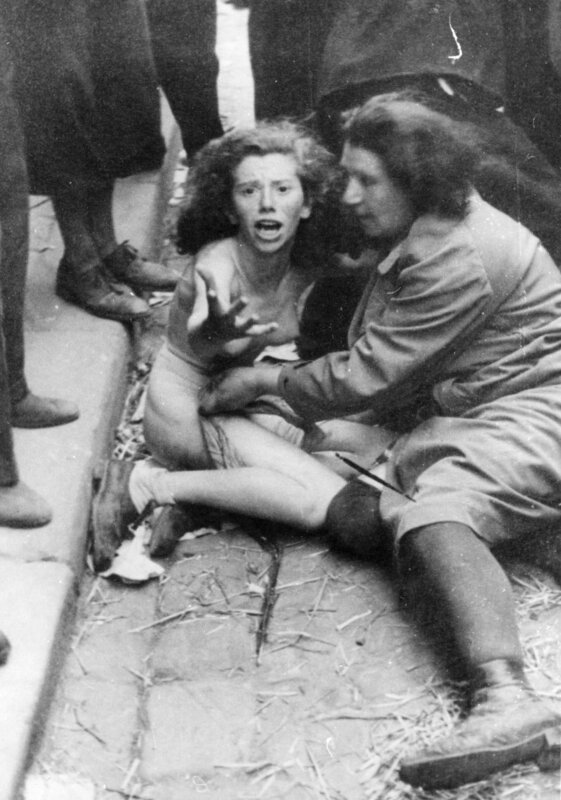 Pogrom von Lwow, 30. Juni 1941. – Bild: ZDF